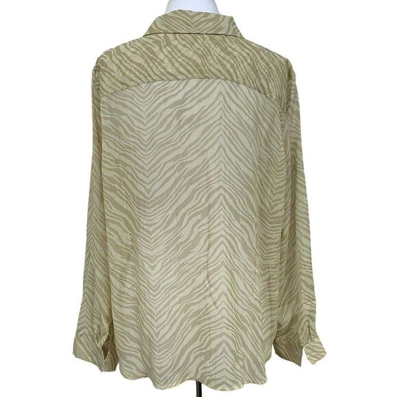 Chico's Semi Sheer Effortless Danise Shirt Blouse Top Brushstroke Animal Print 3 - Picture 4 of 6